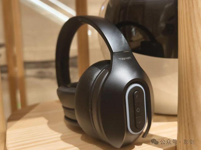 s体验感悟玩游戏、看电影配这款耳机不会选错尊龙凯时APPTINHIFI Chrono(图4)