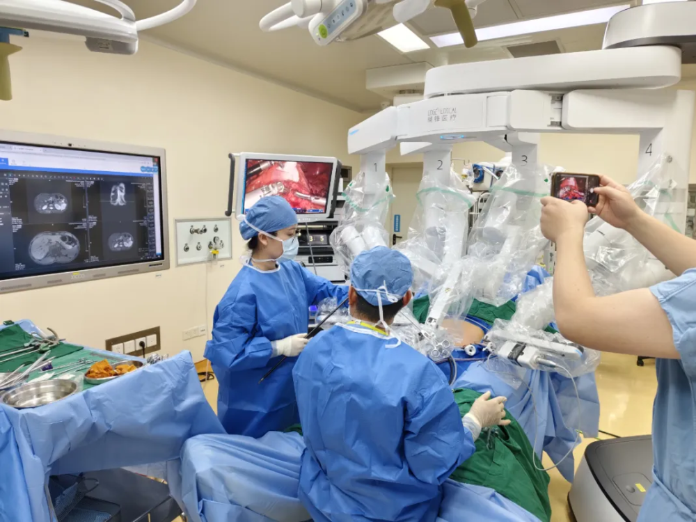 受大湾区科创脉动 营商生态向阳而生尊龙凯时新版APP首页在深圳龙岗感(图4)